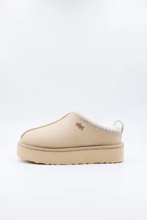 PAWJ Roe Clog | Tan / Aspen Snow