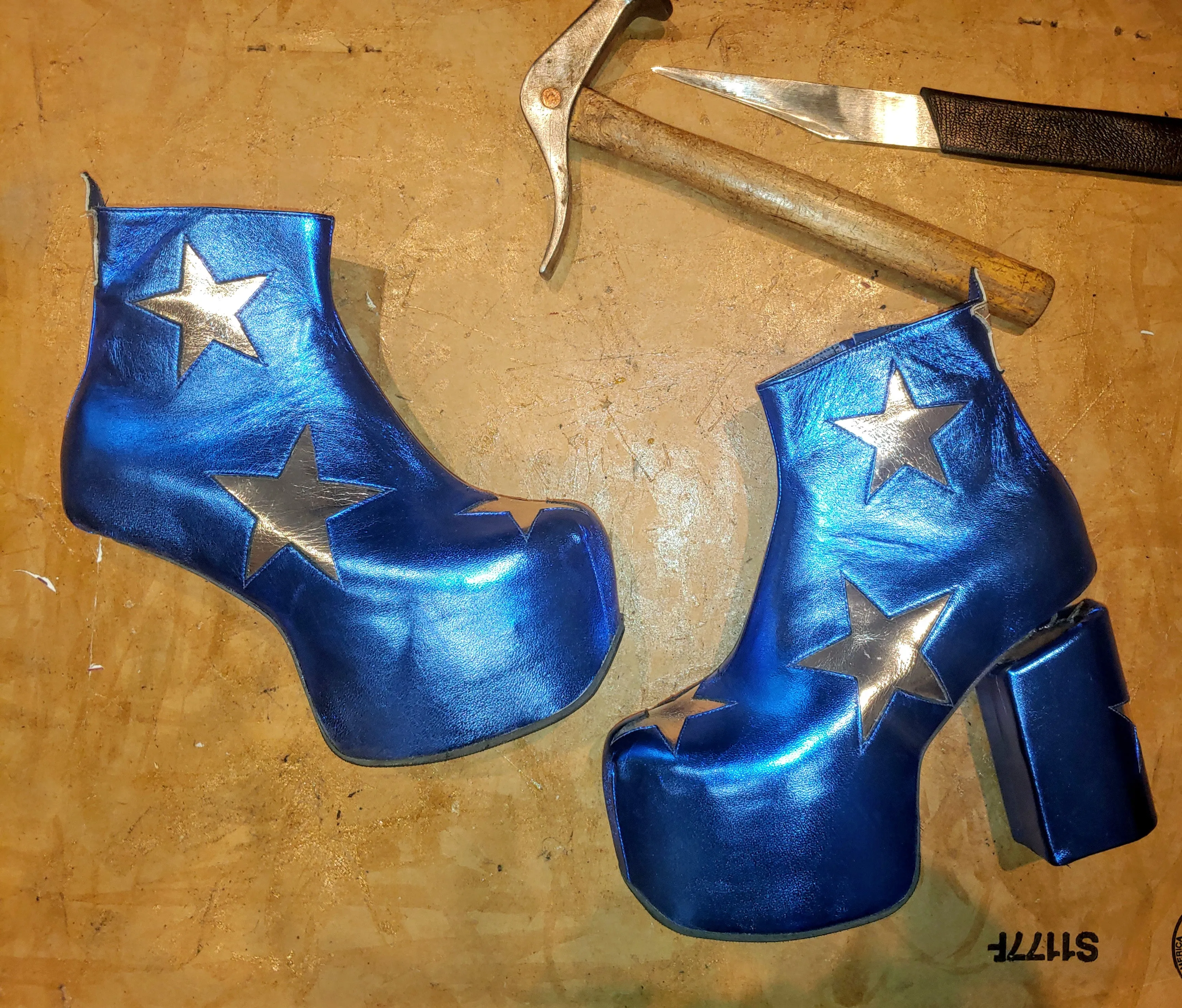 STARDUST Platform Ankle Boots - Blue metallic with Silver Stars